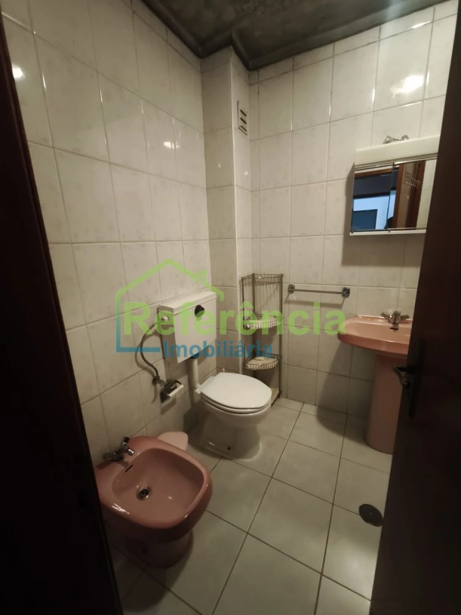 Apartamento T2 para Venda em Santa Maria Maior Foto 13