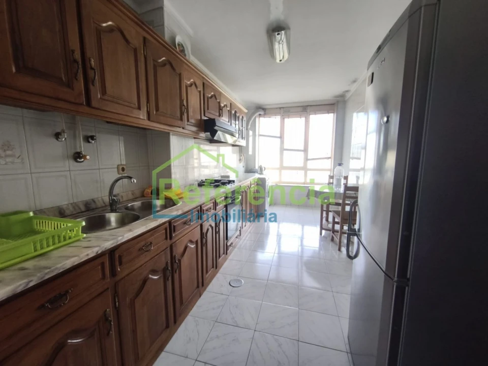 Apartamento T2 para Venda em Santa Maria Maior Foto 6