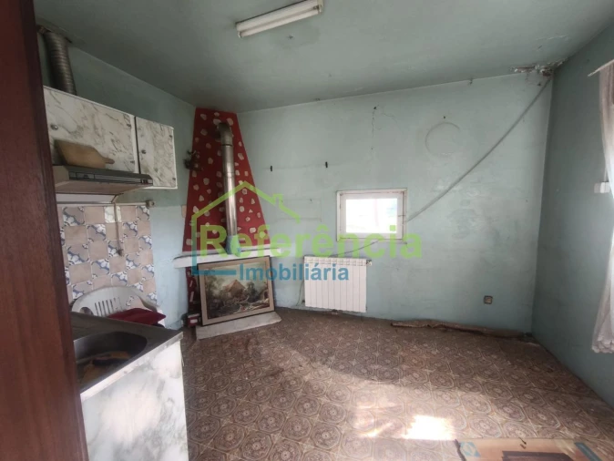 Moradia T3 para Venda em Santa Cruz/Trindade e Sanjurge Foto 10