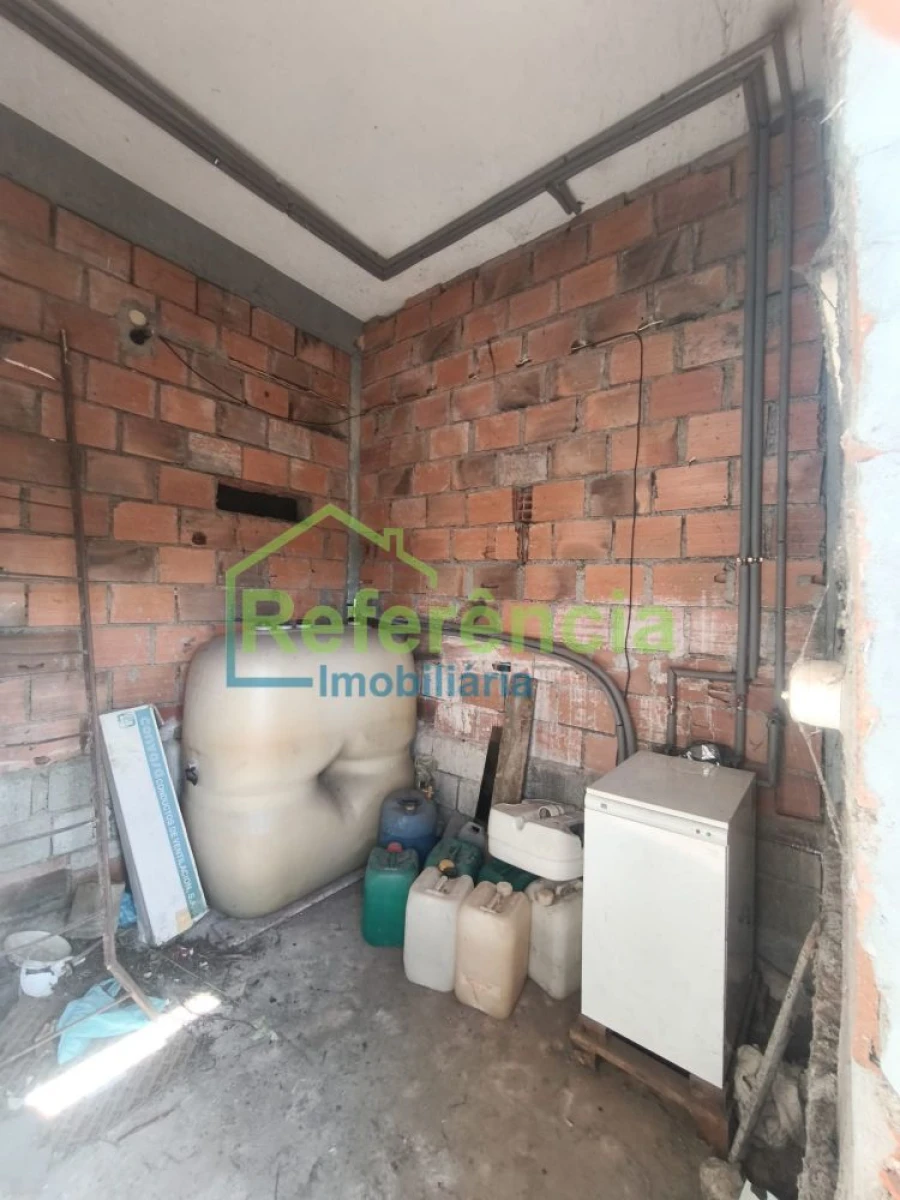 Moradia T3 para Venda em Santa Cruz/Trindade e Sanjurge Foto 23