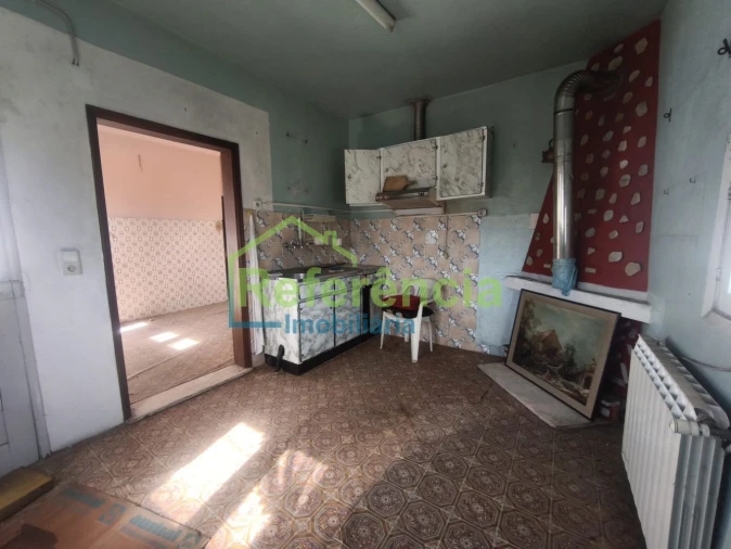 Moradia T3 para Venda em Santa Cruz/Trindade e Sanjurge Foto 9