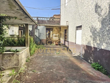 Moradia T4 para Venda em Arrifana