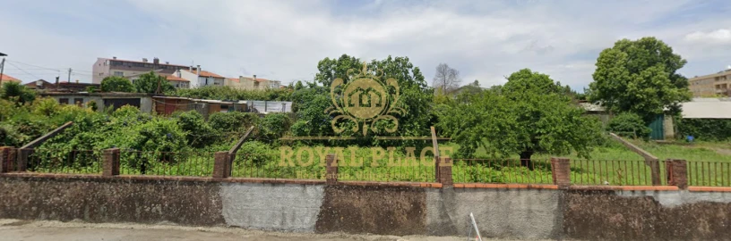 Moradia T4 para Venda em Arrifana