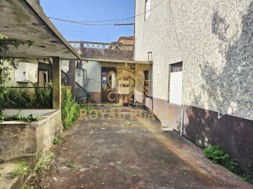 Moradia T4 para Venda em Arrifana