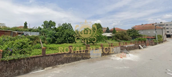 Moradia T4 para Venda em Arrifana