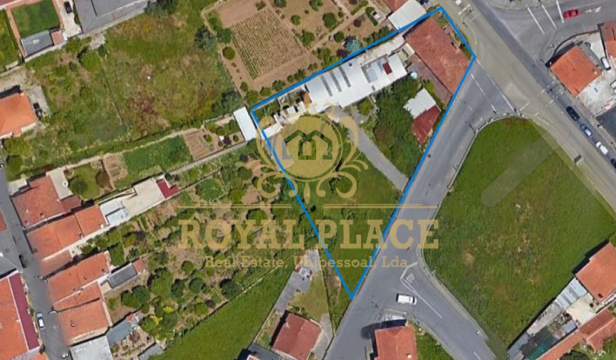 Moradia T4 para Venda em Arrifana Foto 13