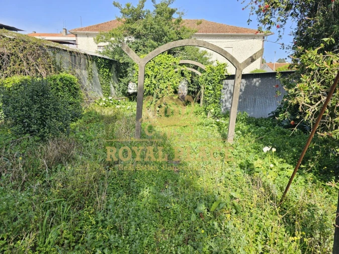 Moradia T4 para Venda em Arrifana Foto 24