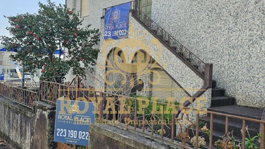 Moradia T4 para Venda em Arrifana