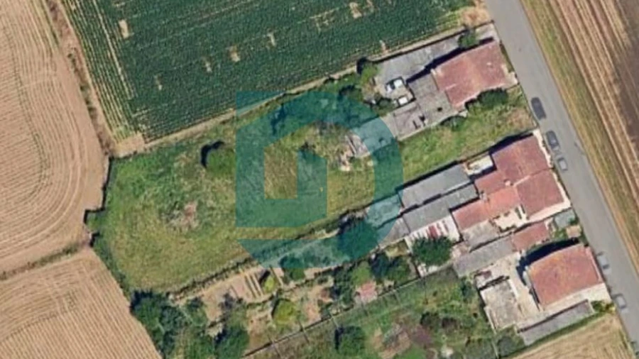 Terreno para Venda em Vilar e Mosteiró