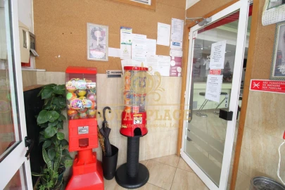 Loja para Venda em Romariz