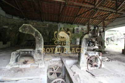 Quinta T0 para Venda em Sobrado e Bairros