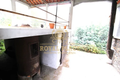 Quinta T0 para Venda em Sobrado e Bairros