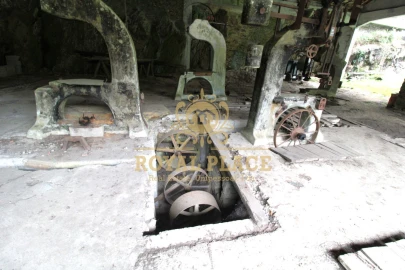 Quinta T0 para Venda em Sobrado e Bairros