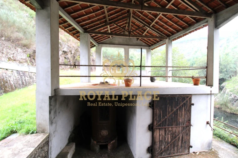 Quinta T0 para Venda em Sobrado e Bairros Foto 5