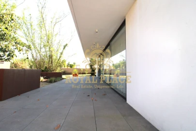 Moradia T10 para Venda em São Miguel do Souto e Mosteirô