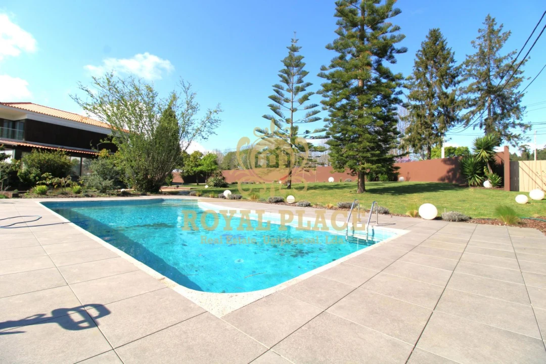 Moradia T10 para Venda em São Miguel do Souto e Mosteirô Foto 2