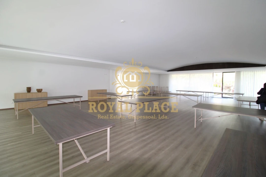 Moradia T10 para Venda em São Miguel do Souto e Mosteirô Foto 17