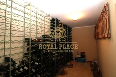 Moradia T4 para Venda em Argoncilhe