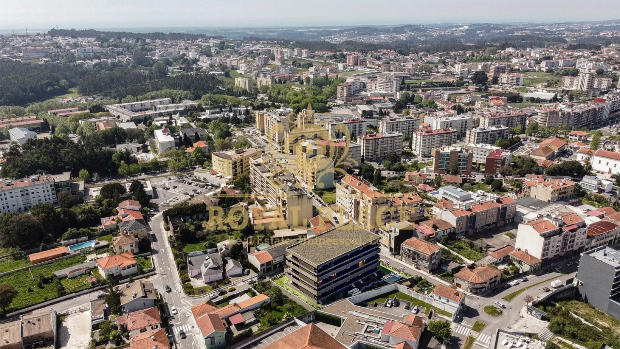 Apartamento T2 para Venda em São João da Madeira Foto 9