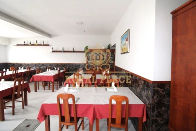 Loja para Trespasse em Lobão, Gião, Louredo e Guisande