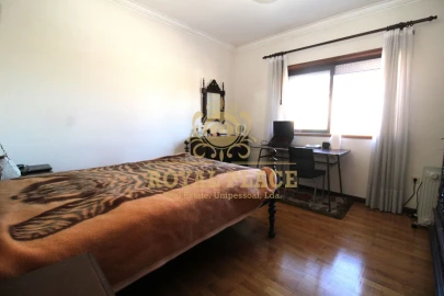 Moradia T3 para Venda em Fiães