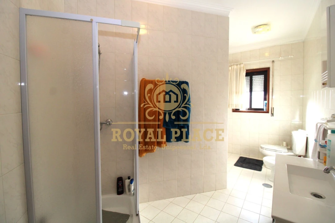 Moradia T3 para Venda em Fiães Foto 15