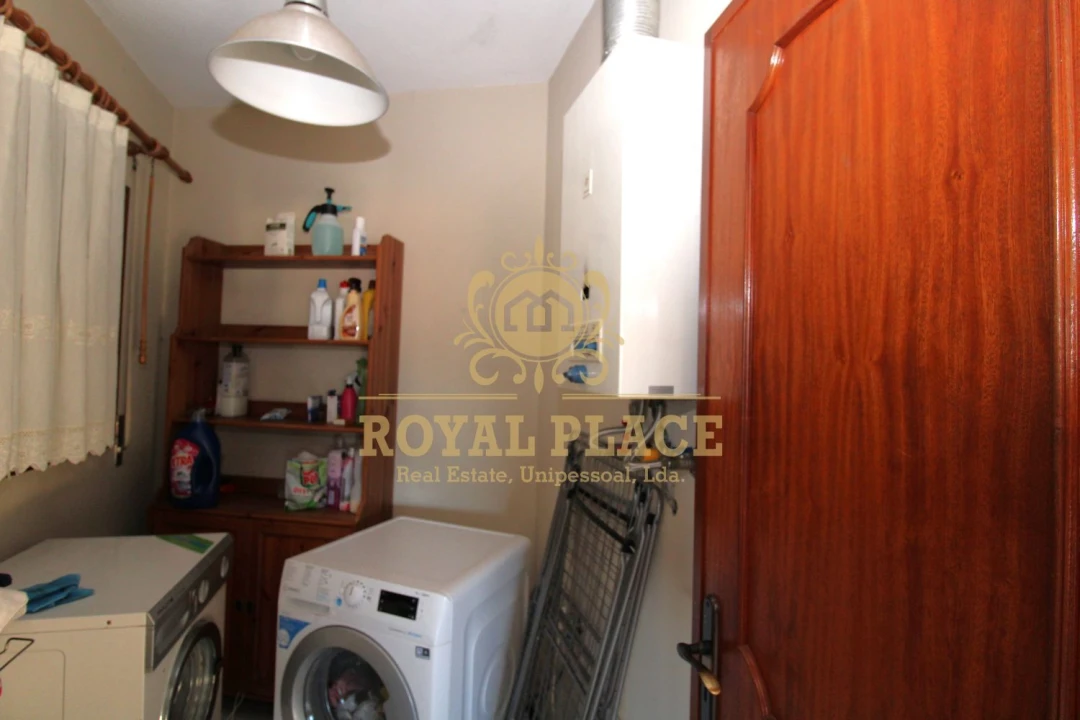 Moradia T3 para Venda em Fiães Foto 16