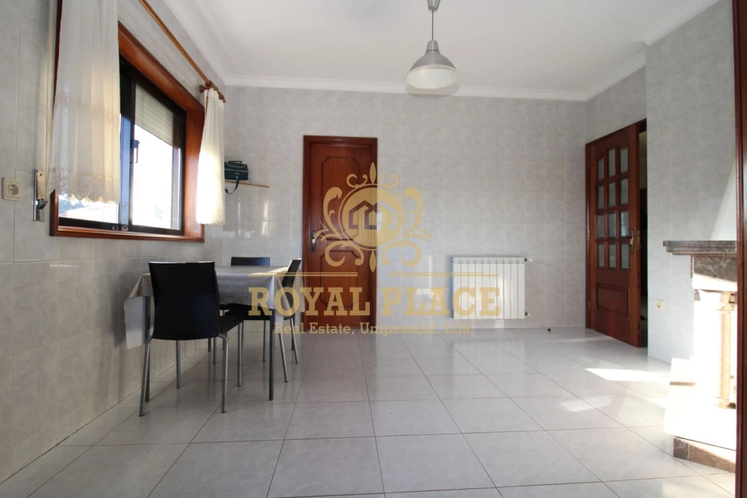 Moradia T3 para Venda em Fiães Foto 6