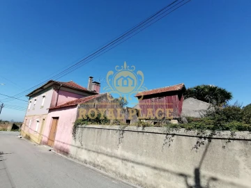 Moradia T5 para Venda em São João de Ver