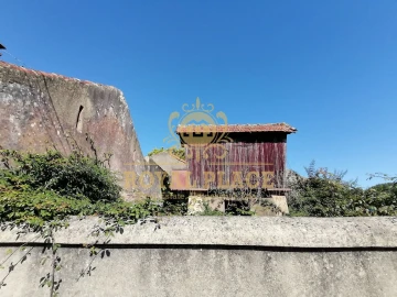 Moradia T5 para Venda em São João de Ver