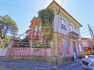 Moradia T5 para Venda em São João de Ver