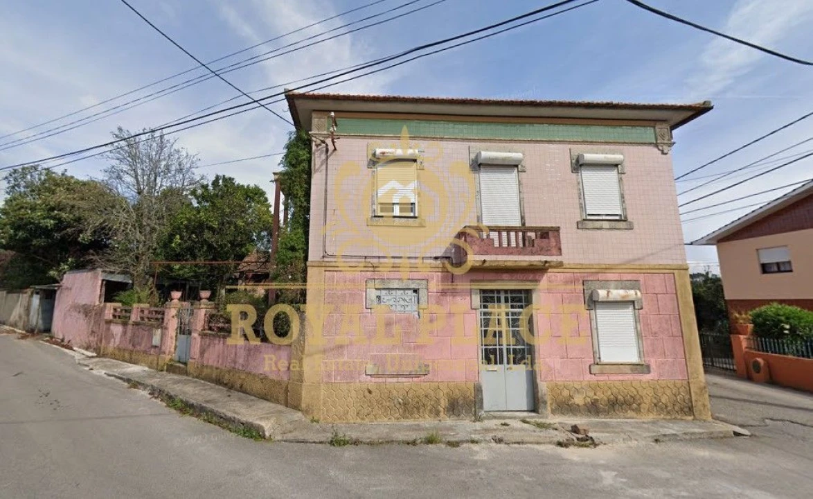 Moradia T5 para Venda em São João de Ver Foto 3