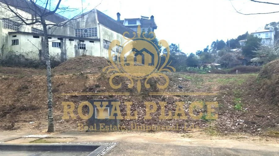 Terreno para Venda em São João da Madeira
