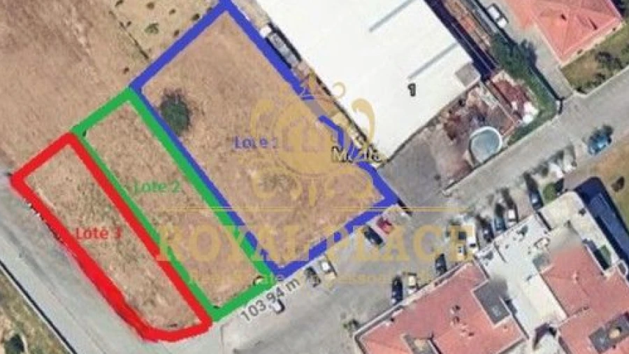 Terreno para Venda em Paços de Brandão