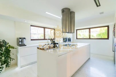 Moradia T4 para Venda em São Miguel do Souto e Mosteirô