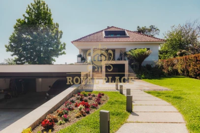 Moradia T4 para Venda em São Miguel do Souto e Mosteirô