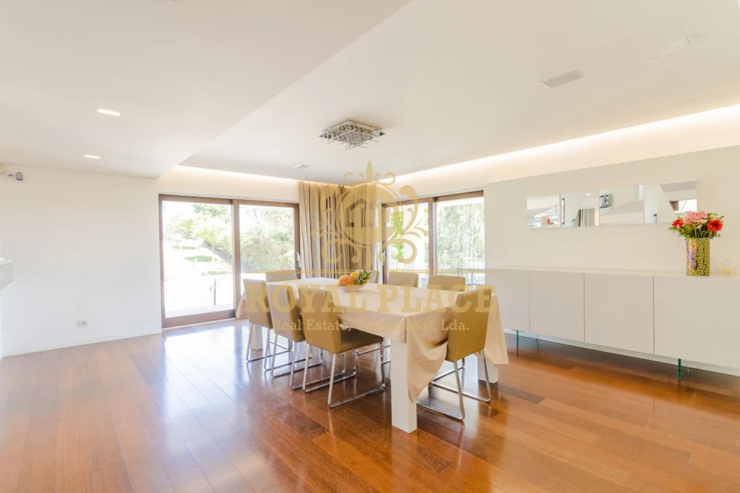 Moradia T4 para Venda em São Miguel do Souto e Mosteirô Foto 7