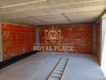 Moradia T3 para Venda em Santa Maria de Lamas