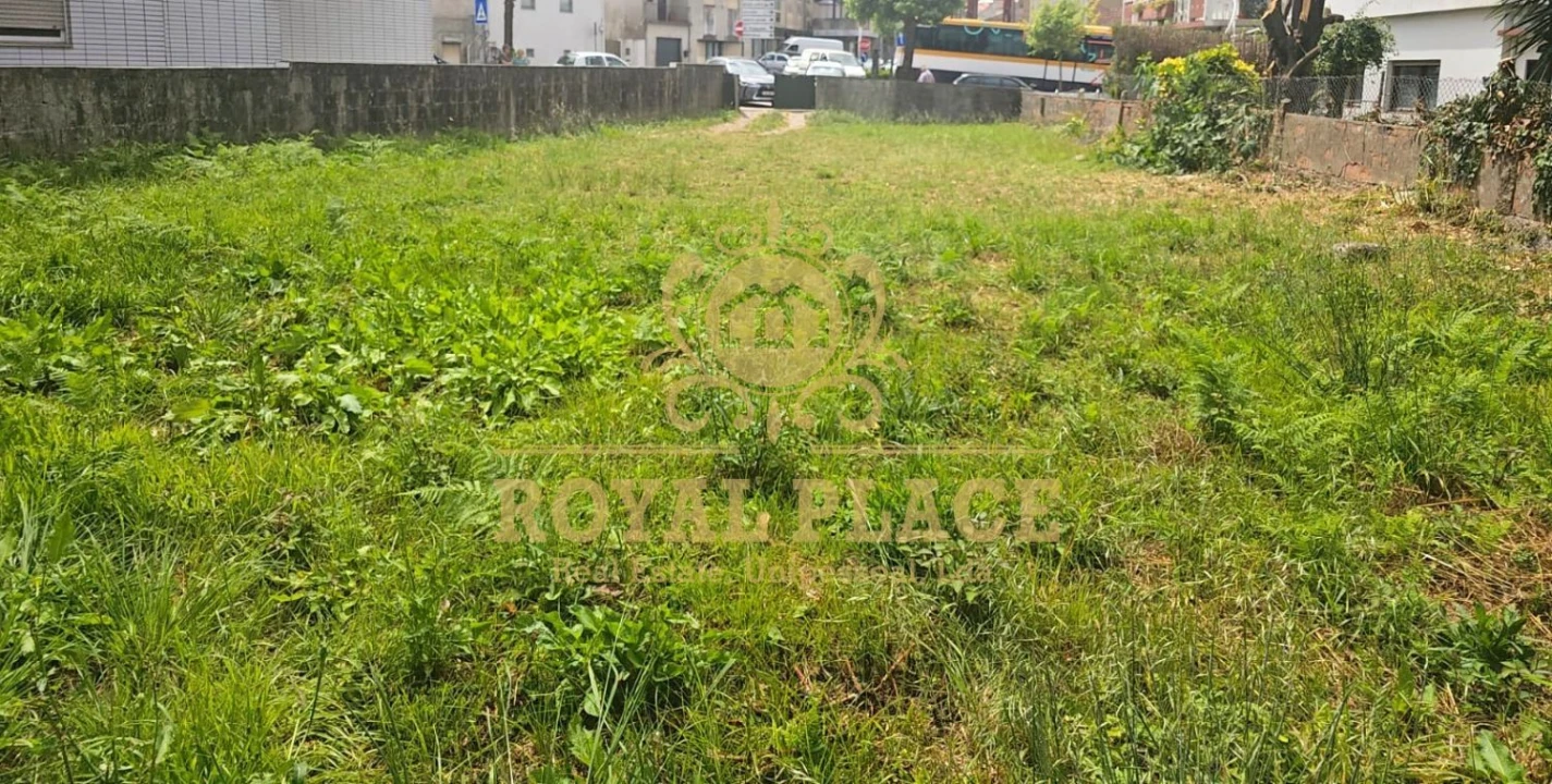 Terreno para Venda em Fiães Foto 3