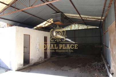 Moradia T3 para Venda em Santa Maria de Lamas