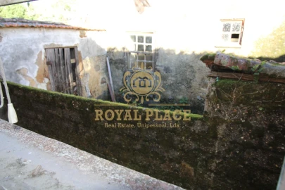 Moradia T3 para Venda em Santa Maria de Lamas