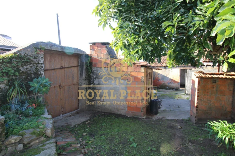 Moradia T3 para Venda em Santa Maria de Lamas Foto 24