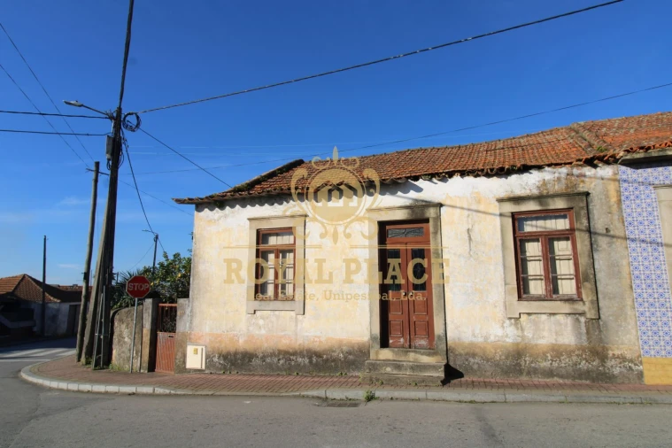 Moradia T3 para Venda em Santa Maria de Lamas Foto 2