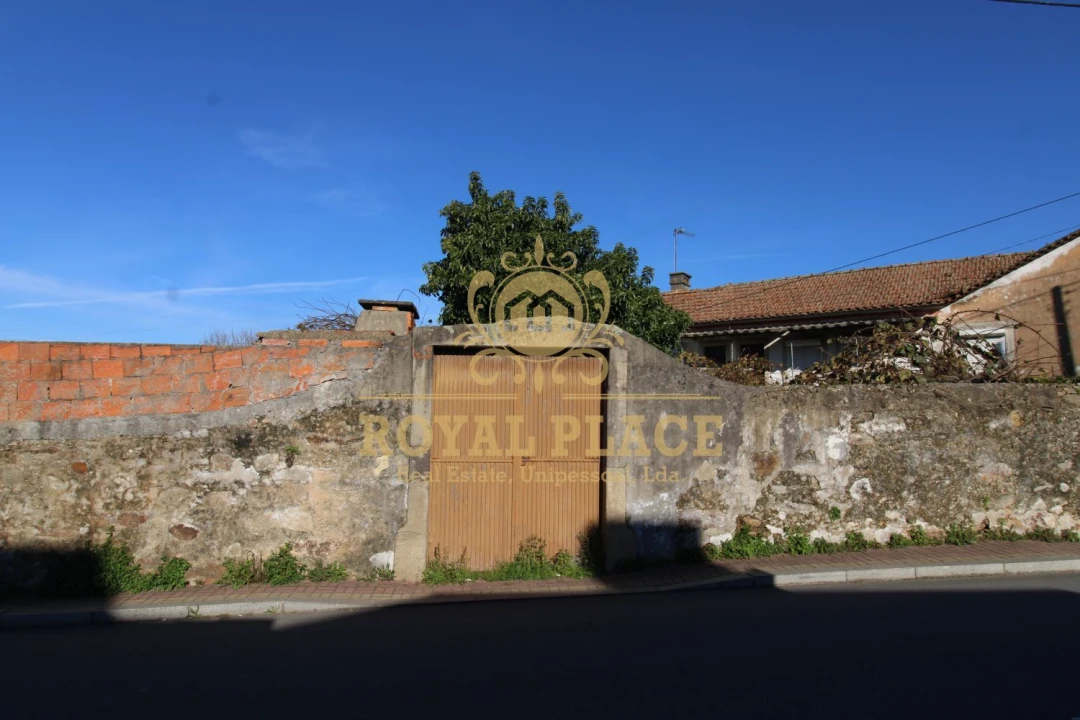 Moradia T3 para Venda em Santa Maria de Lamas Foto 4