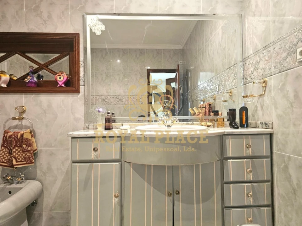 Moradia T3 para Venda em Fiães Foto 17