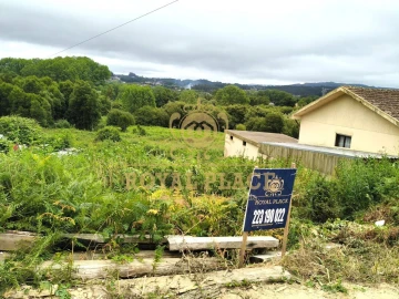 Terreno para Venda em Fiães