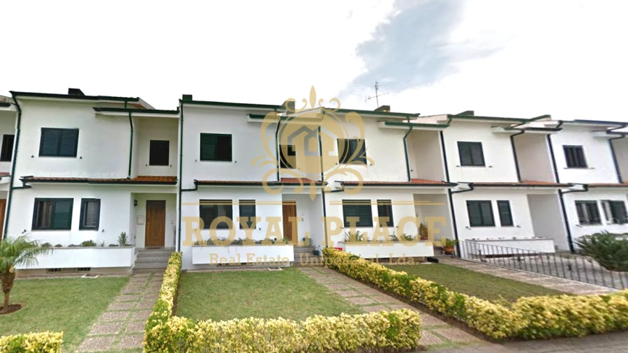 Moradia T3 para Venda em Rio Meão