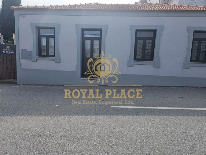 Moradia T2 para Venda em Santa Maria de Lamas Foto 3