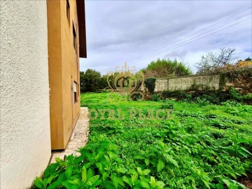 Moradia T3 para Venda em Santa Maria de Lamas