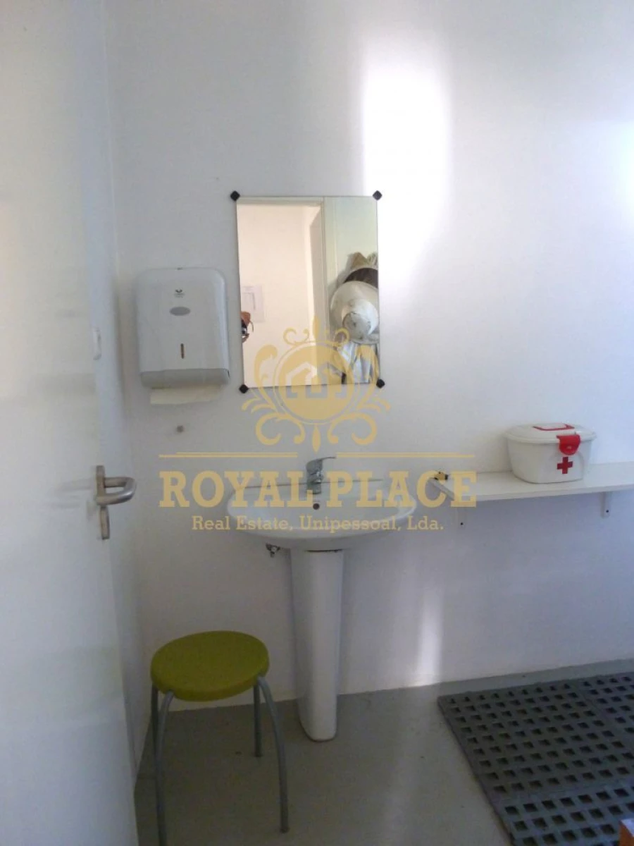 Loja para Venda em O. Azeméis, Riba-Ul, Ul, Macinhata Seixa, Madail Foto 21